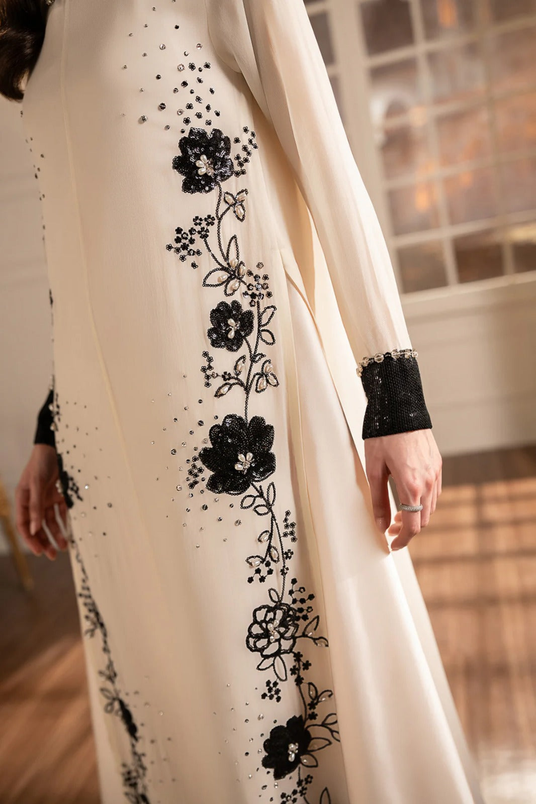 White Chiffon Embroidered 2-Piece Set